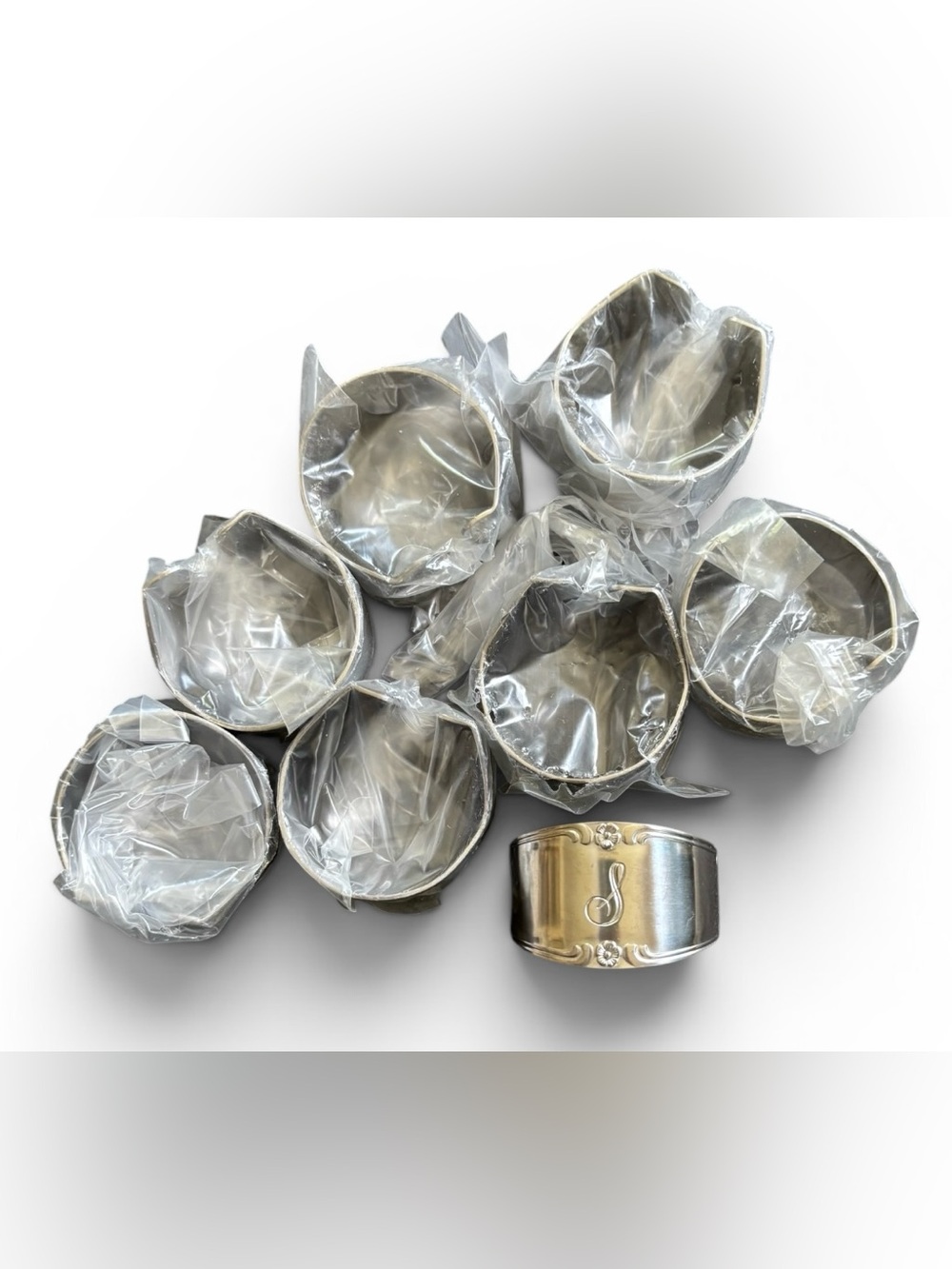 Custom Craft Set Of 8 Stainless Steel Napkin Rings Letter “S” Elegant Korea